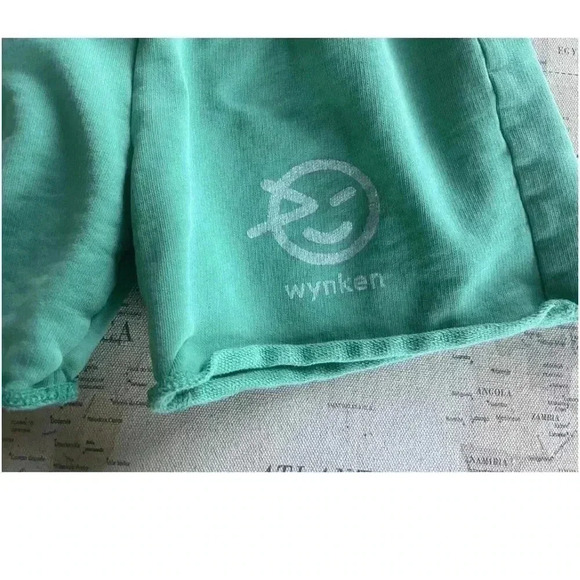 Wynken TATTO SHORTS GREAT
GREEN Size 8 - Picture 3 of 8